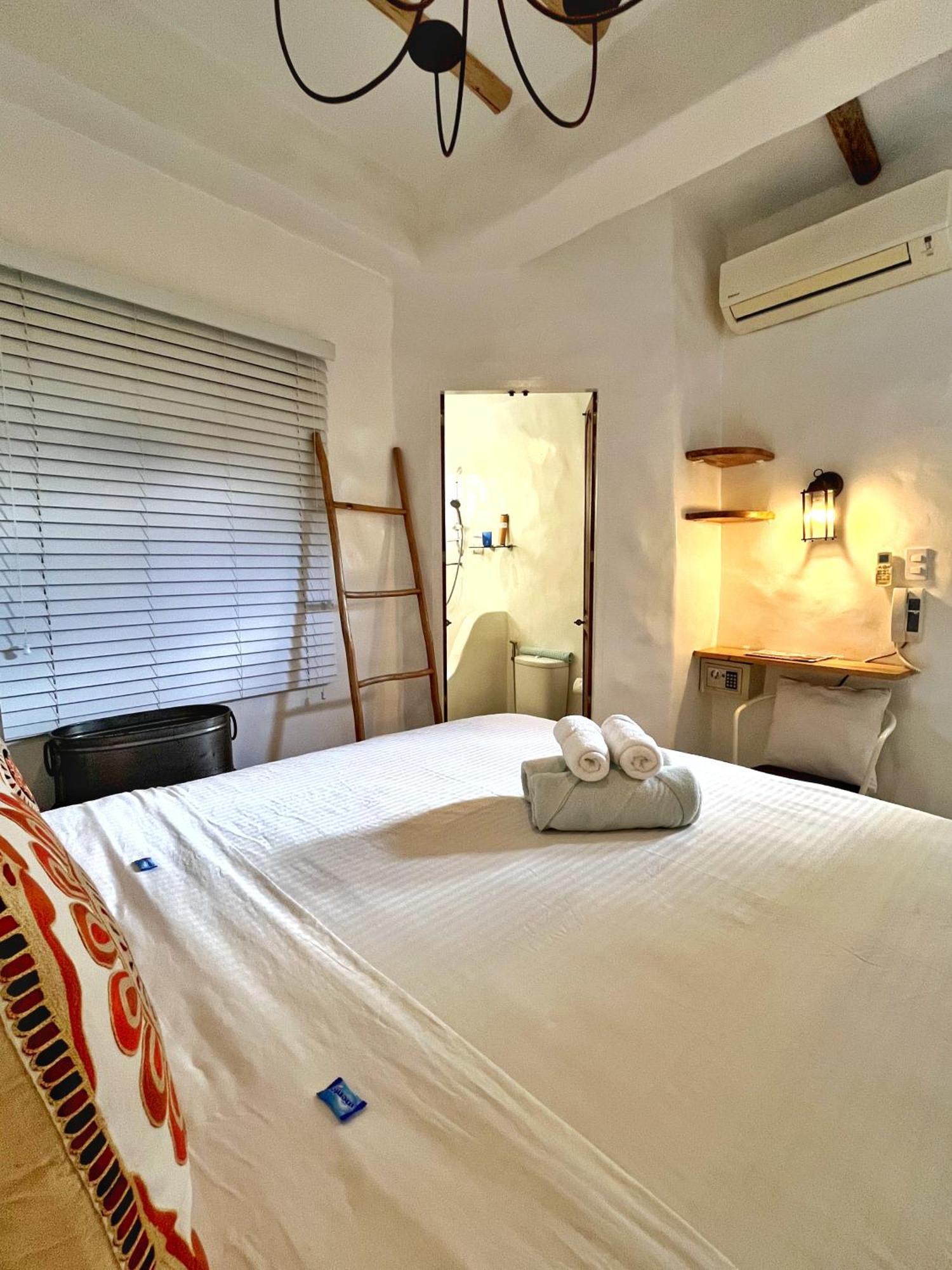 Lugar Bonito Hotel Balabag  Εξωτερικό φωτογραφία